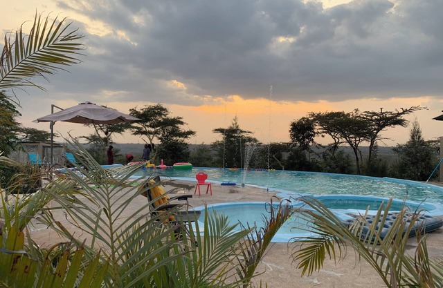 Home in Ngong Kajiado.Enjoy the, sunset, hiking, Ngong Hills view and giraffes.