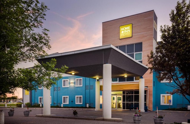 Home Inn Medicine Hat