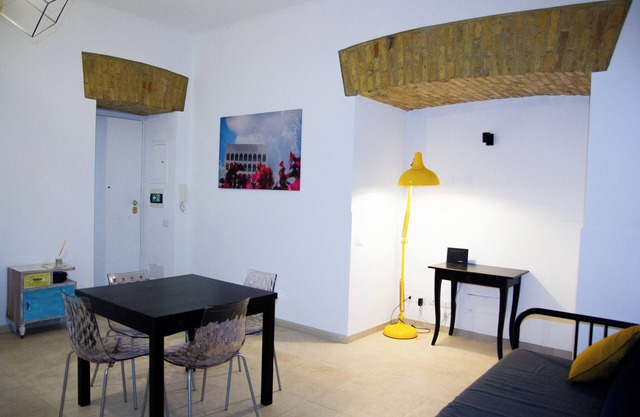 Home Rent Mancini is located in the heart of pulsating Rome.