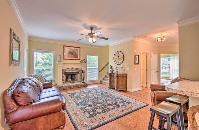 Home w/Deck ~ 7 Mi to Downtown Dahlonega!