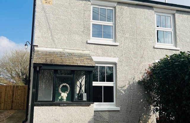 Homely & stylish cottage in Constable countryside