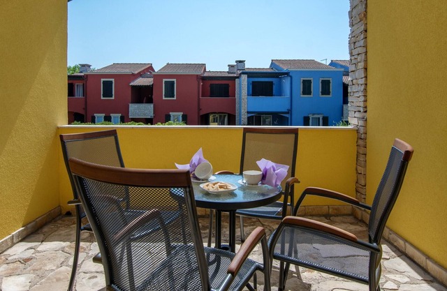 Homerez - Beautiful appartement 2 km away from the beach for 6 ppl. at Bašanija
