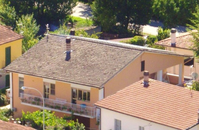 Homerez - Nice apartement for 4 ppl. with terrace at Castel di Ieri