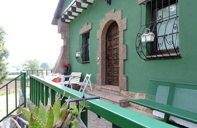 Homerez - Spacious house with mountain view in Premio
