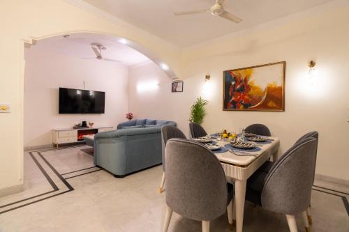 Homlee-Green Luxury 3BHK-South DEL-NFC-Fortis Hospital