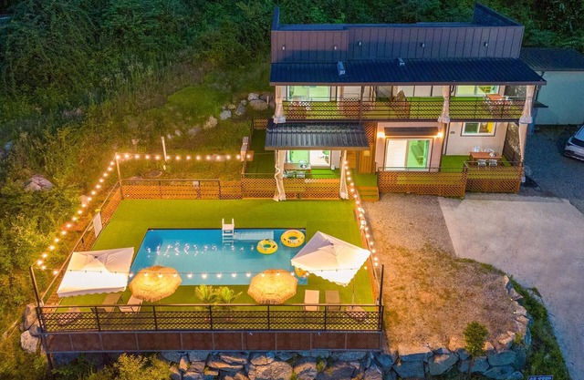 Hongcheon Stoneisland Pension