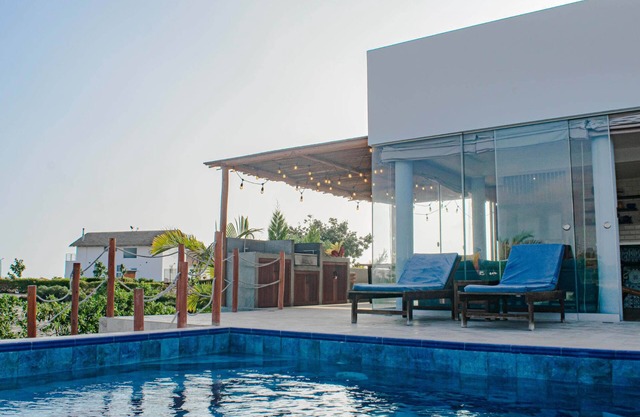 HOP Aruba: Caribbean charm near in Chincha