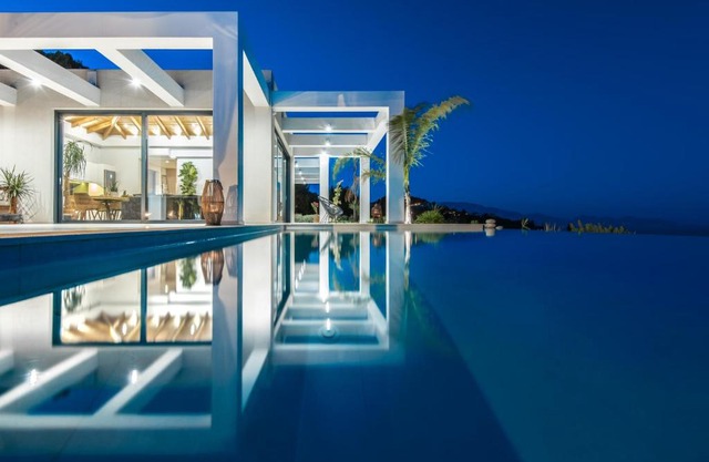 Horizon luxury villa