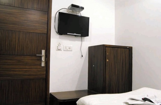 Hotel A10 International Near New Delhi Railway Station