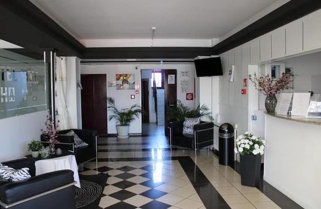 Hotel Ayri