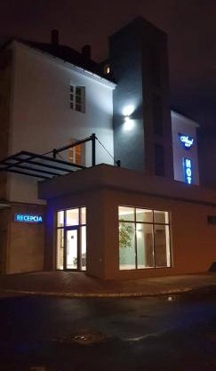 Hotel Azyl