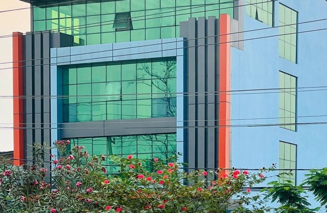 HOTEL DEV INN