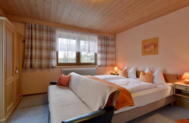 Hotel ∙ Double room, shower, balcony
