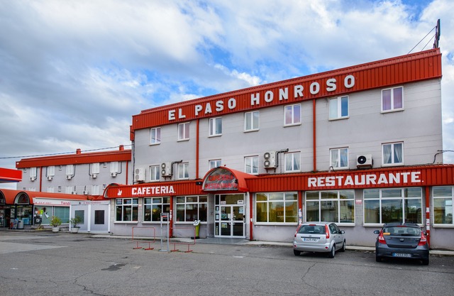 Hotel El Paso Honroso