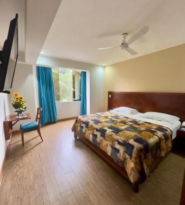 Hotel Esencia Suites