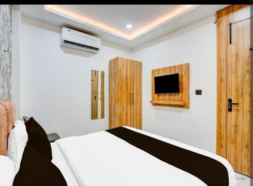 Hotel haarish