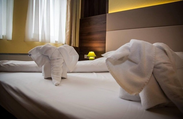 Hotel Jade - Ezüsthíd Hotel