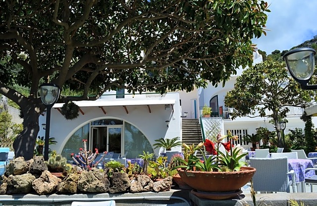 Hotel Maronti