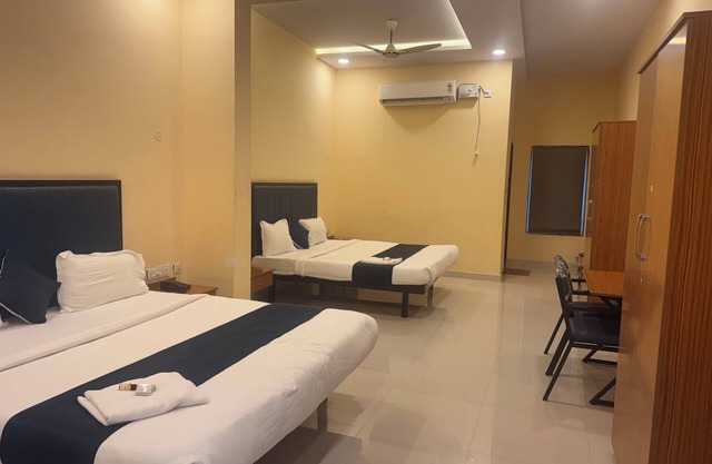 HOTEL MINT PARK