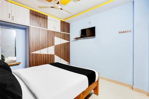 Hotel O PS5 Home Stay