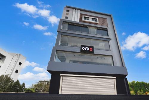 Hotel O SSR Grand