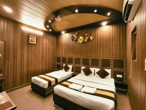 Hotel Pardesi,Har ki pauri Road Haridwar