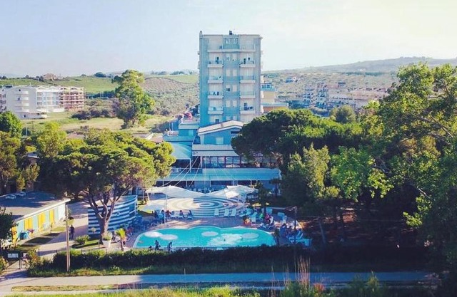 Hotel Perrozzi