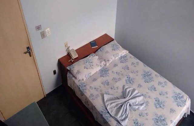 Hotel Pousa La