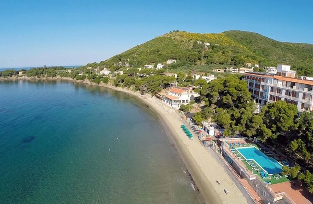 Hotel Punta Licosa