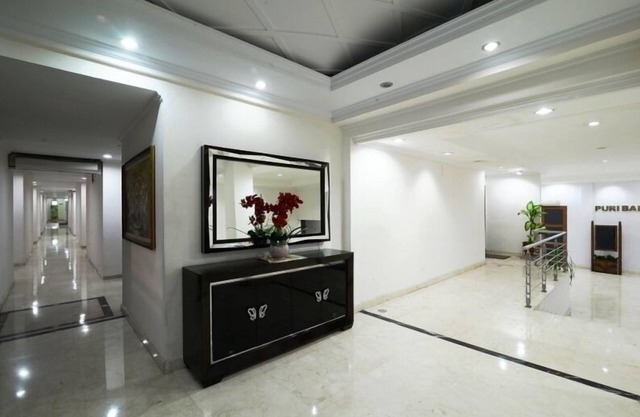 Hotel Puri Mega