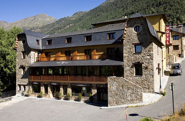 Hotel & Spa Niunit