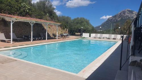Hotel Valle Del Cedrino 