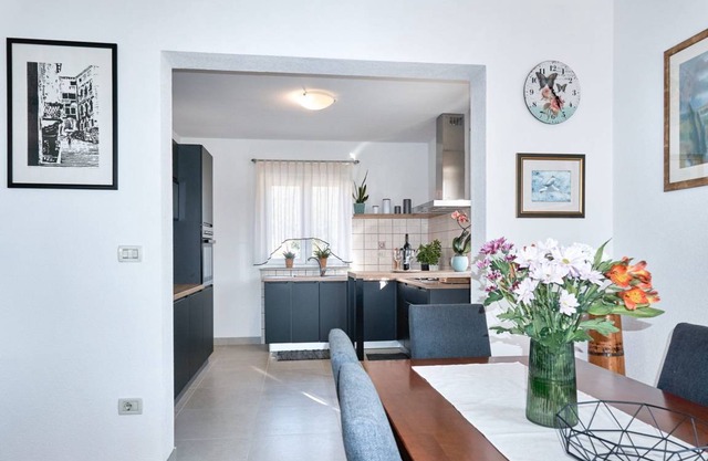 House ∙ 3 bedrooms ∙ 6 guests