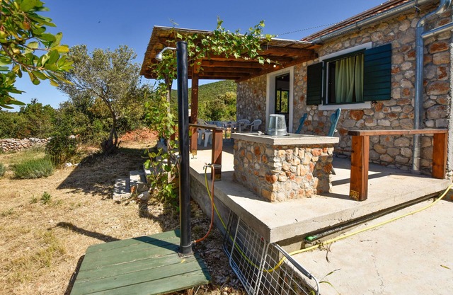 House Filip (81551-K1) - Dobropoljana