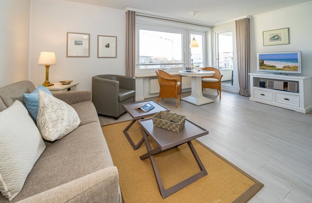House Sola Bona Westerland near the beach