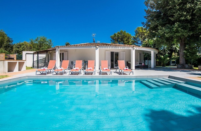 House with spacious pool Casa Encinar in Mallorca
