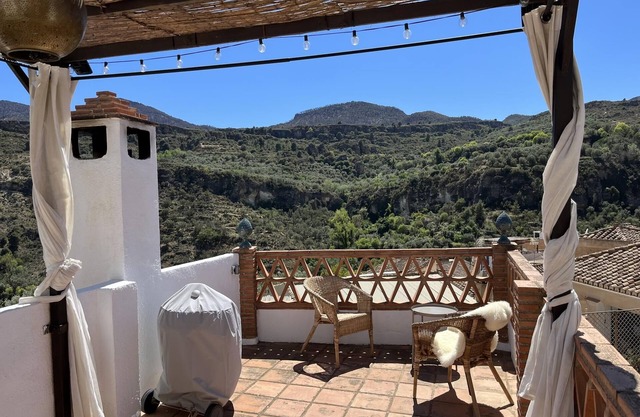 House with terrace and great views