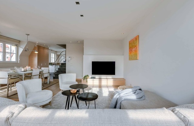 Huswell - Beautiful penthouse in the heart of Knok