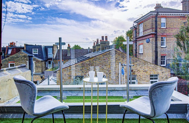 Hybrid Resi - Mitcham | 2 Bed Apartment