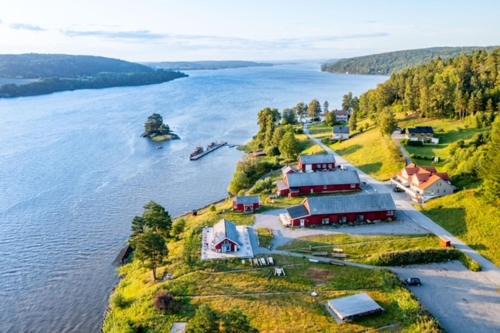 Hyttelåven på Furuholmen