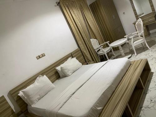Ibiyemi apartment