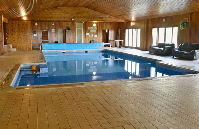 Ideal location for a couple wishing to discover and explore Devon and Cornwall.