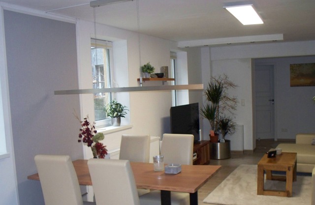 Idyllische Ferienwohnung in Bestlage in Berlin Frohnau mit Terasse und Garten
