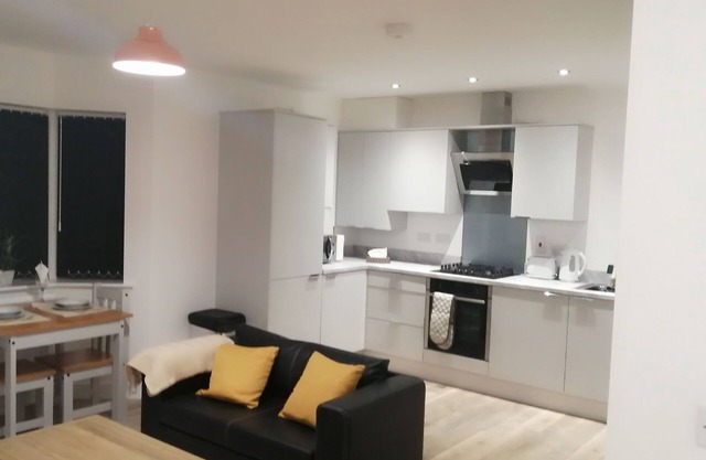 Immaculate 1-Bed Apartment in Hinckley