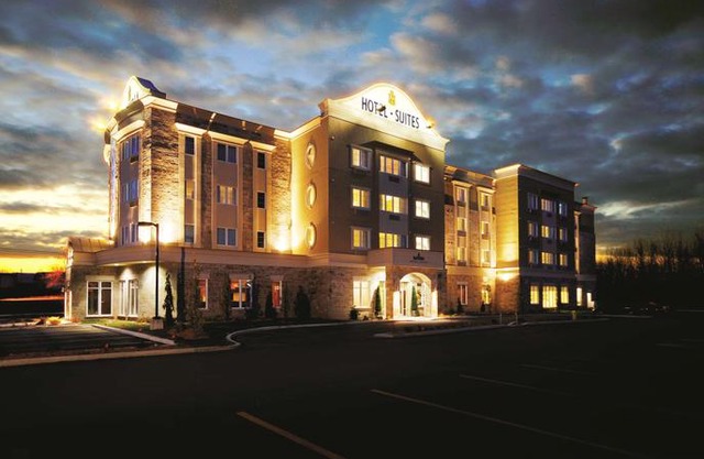 Imperia Hotel & Suites