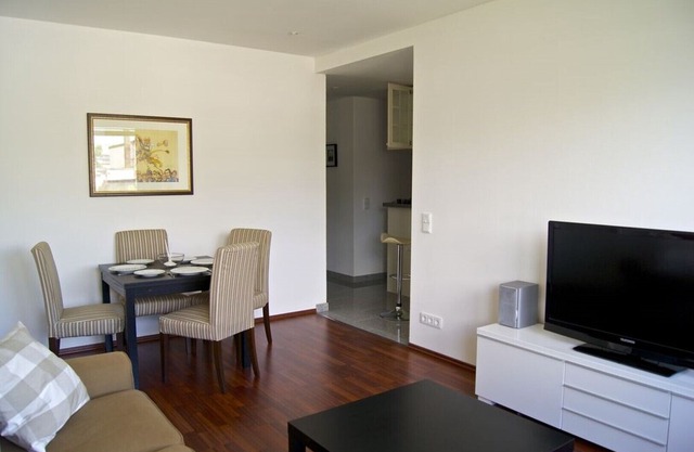 In the center of Munich - 6 large, quiet, 2-rooms.-Apt., WiFi, TG.