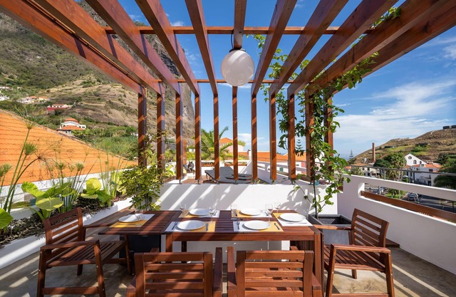 In the village, between the sea and the mountains - Madeira Surf Camp I