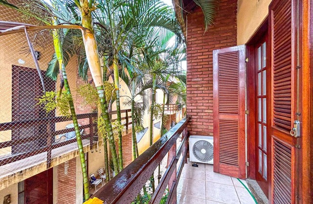 Incrível casa a 200m da Praia da Enseada- Bertioga