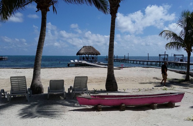 Incredible Caye Caulker Beachfront Home