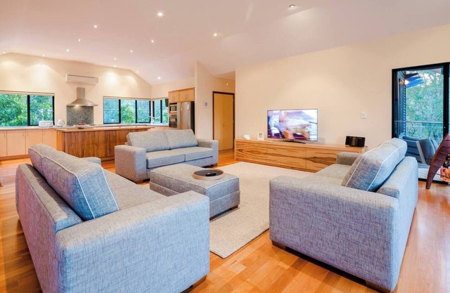 Innisfree Tranquil Stilted Retreat Near Yallingup